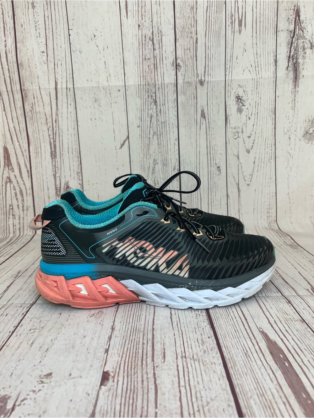 HOKA ONE ONE Arahi 1016259 BPAM Women’s Size 9 Black Peach Blue Running Sneakers